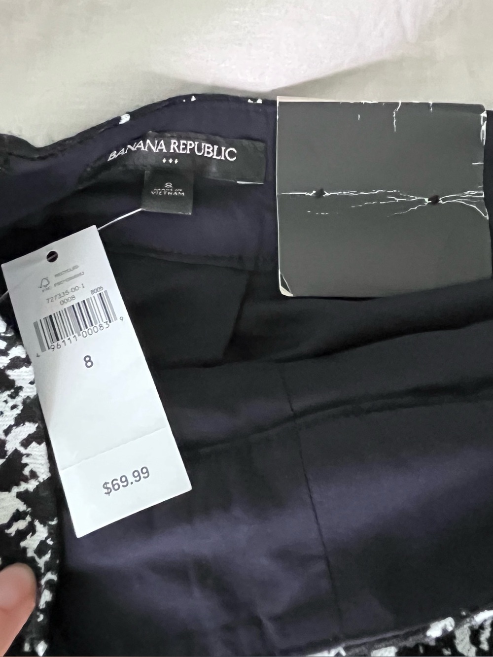 Banana Republic Black & White Pleated Skirt